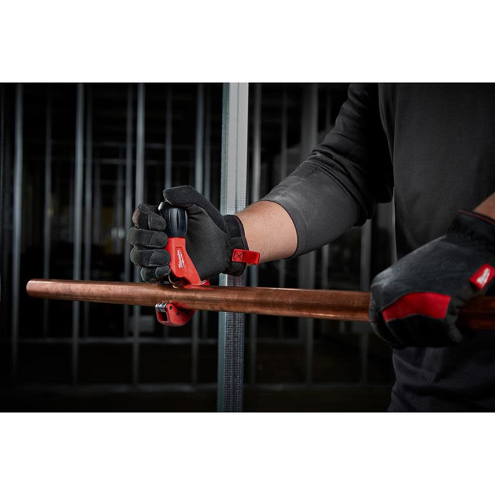 Milwaukee 1 in. Constant Swing Copper Tubing Cutter - Image 5