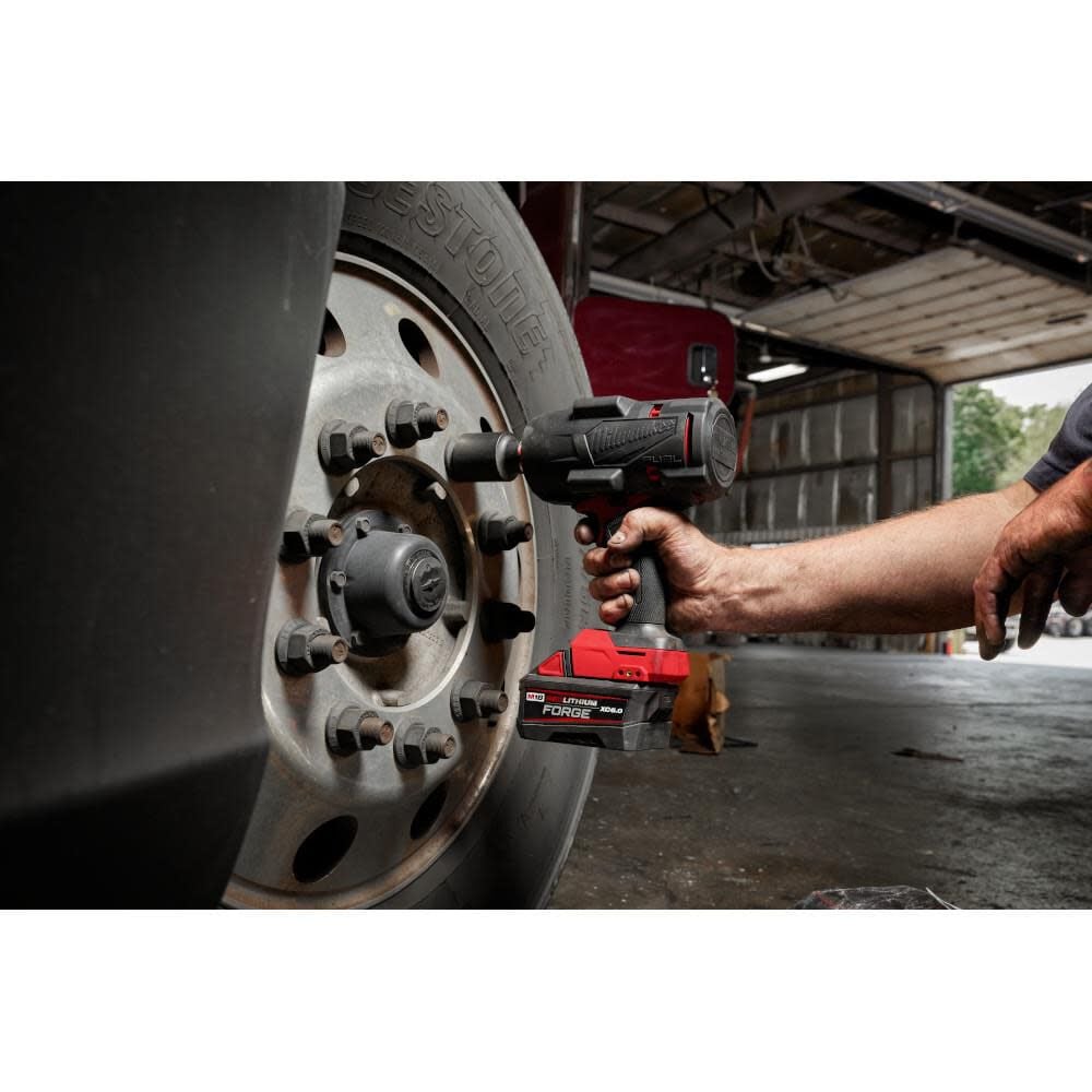 Milwaukee M18 FUEL 1/2 in High Torque Impact Wrench with Friction Ring Protective Boot - Image 6