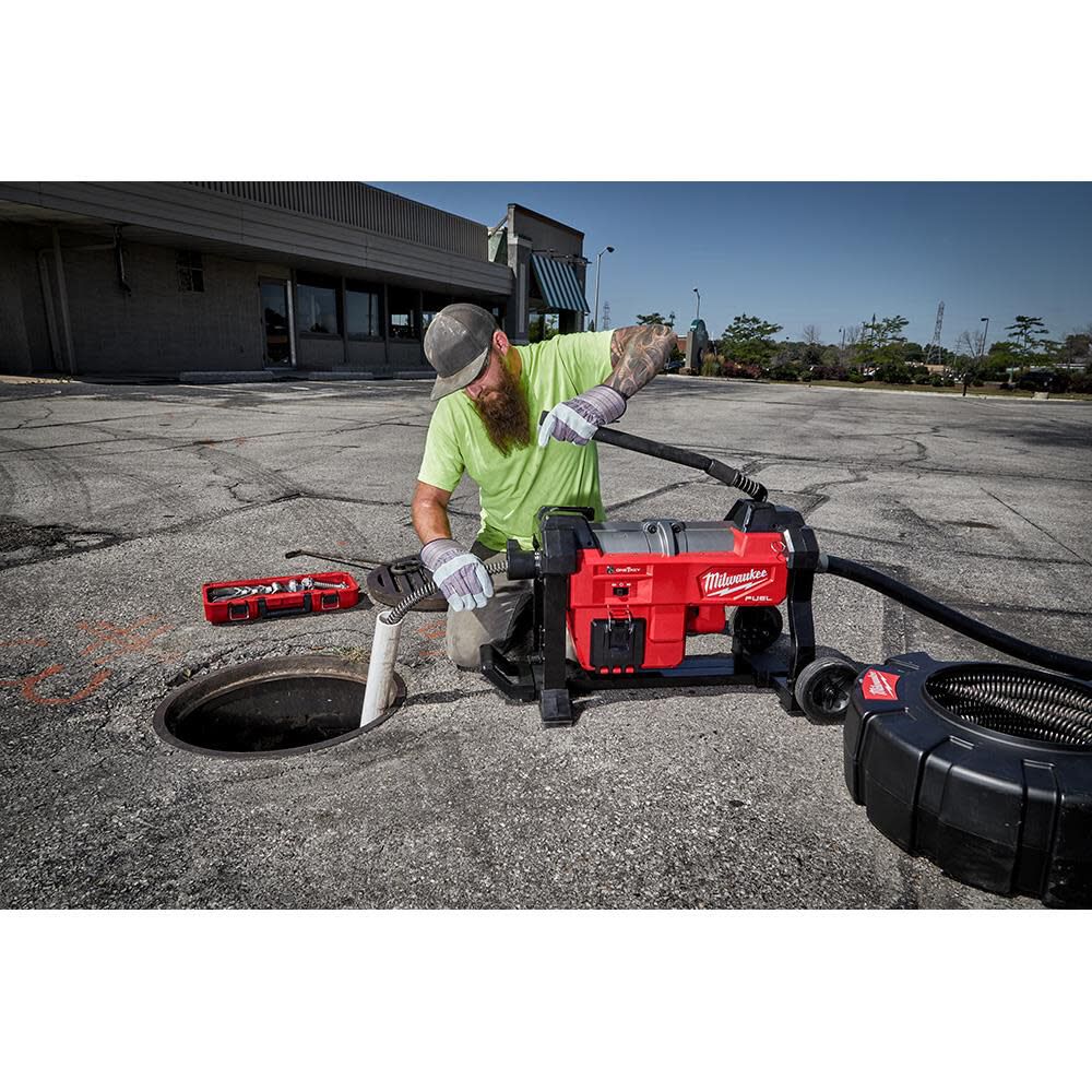 Milwaukee M18 FUEL Sewer Sectional Machine with Cable Drive Kit - Image 10