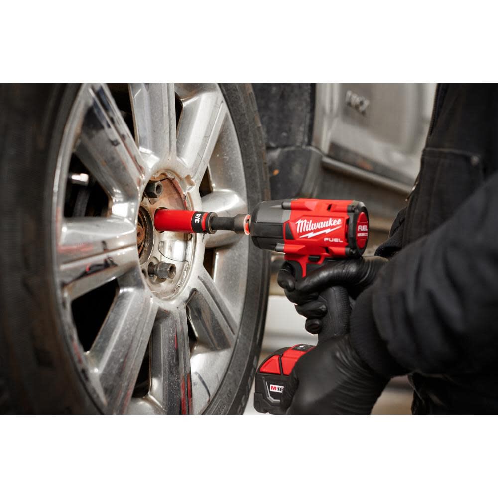 Milwaukee SHOCKWAVE Impact Duty Socket 1/2 Drive 23MM Metric Lug Nut Wheel - Image 9